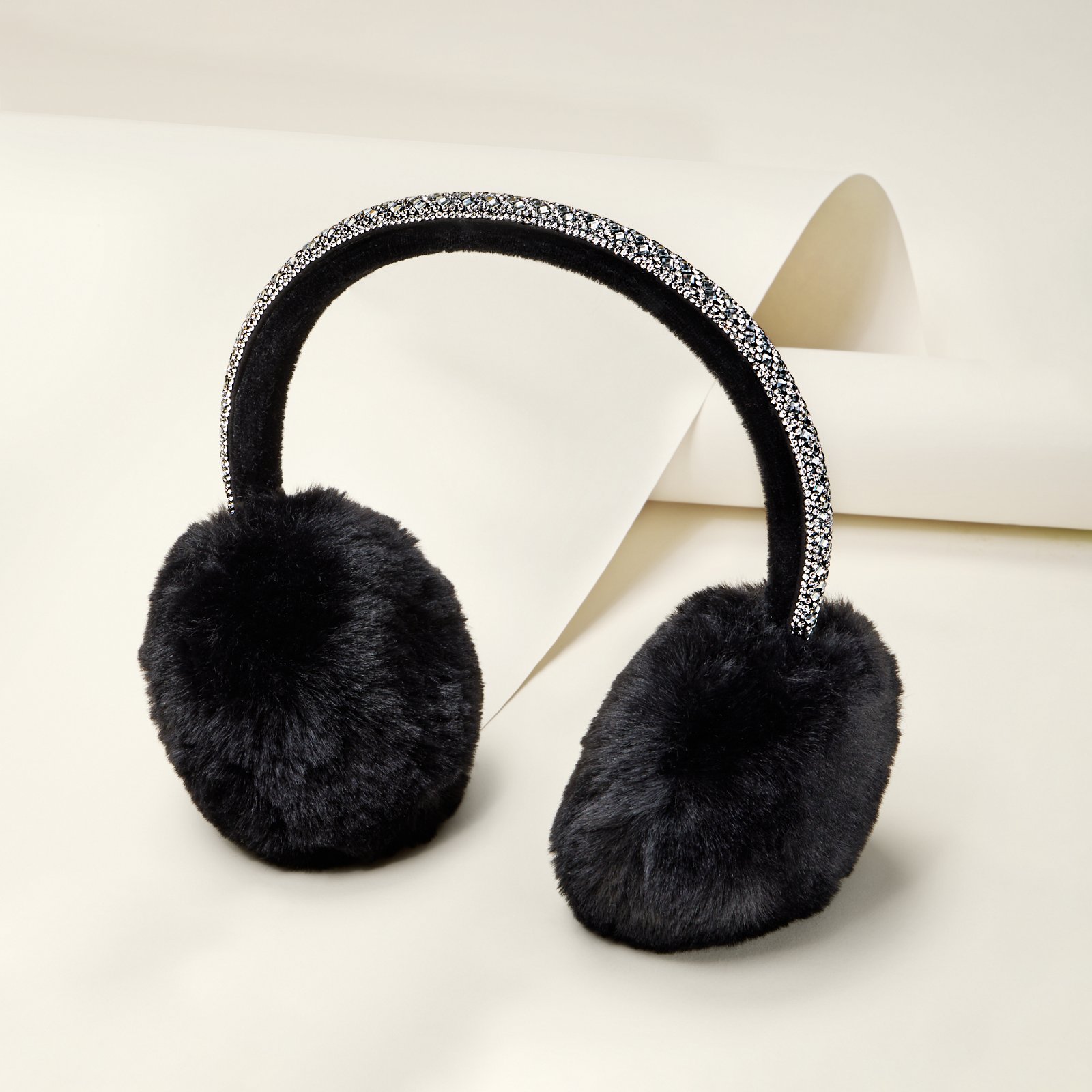 Hats & Earmuffs